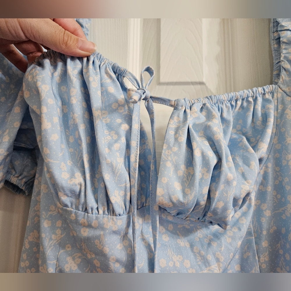 Blue And White Floral Cottage Core Dress - Picture 5 of 12